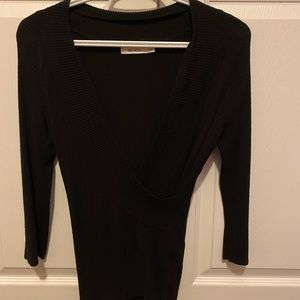 XS black crossover 3/4 sleeve top